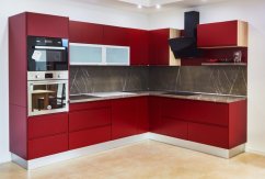 KUCHYNSKÁ LINKA EXCLUSIV Striekaná MDF/RAL 3011 Červenohnedá