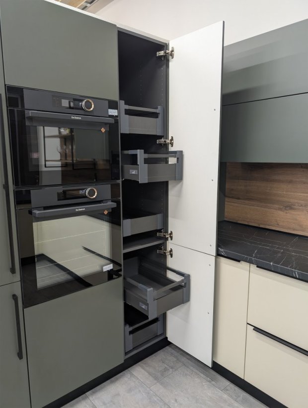 KUCHYNSKÁ LINKA  EXCLUSIV RAL1013, RAL7009